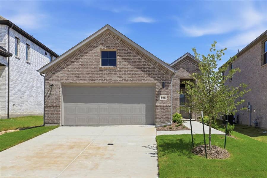 Property photo for 508 Green Grass Drive, McKinney, TX