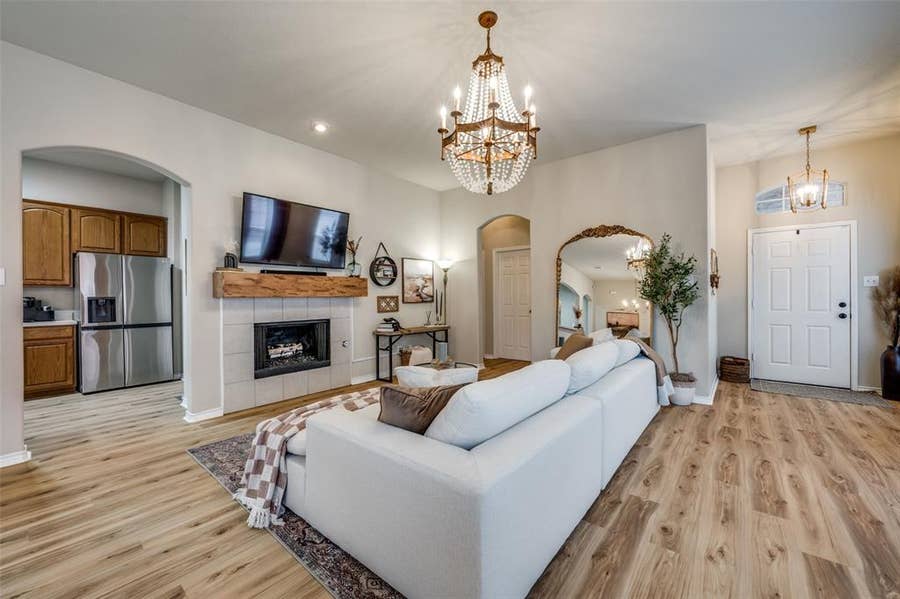 Property photo for 7514 Saint Stephens Square, Frisco, TX