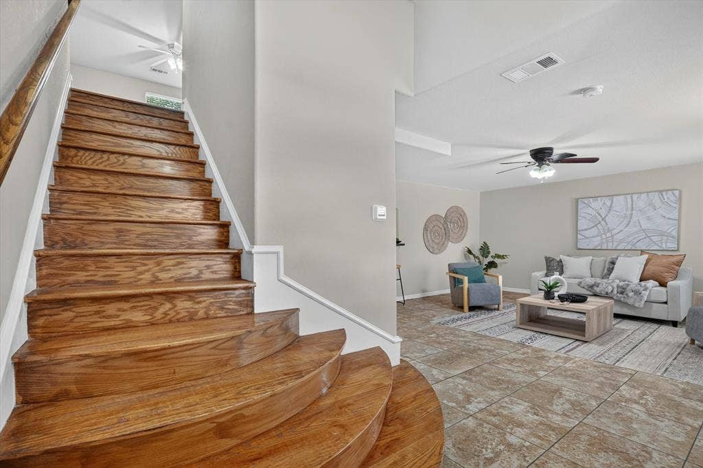 3813 N Eugene Court, Irving, TX 75062