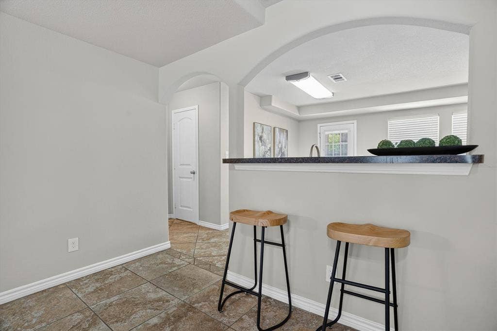 3813 N Eugene Court, Irving, TX 75062
