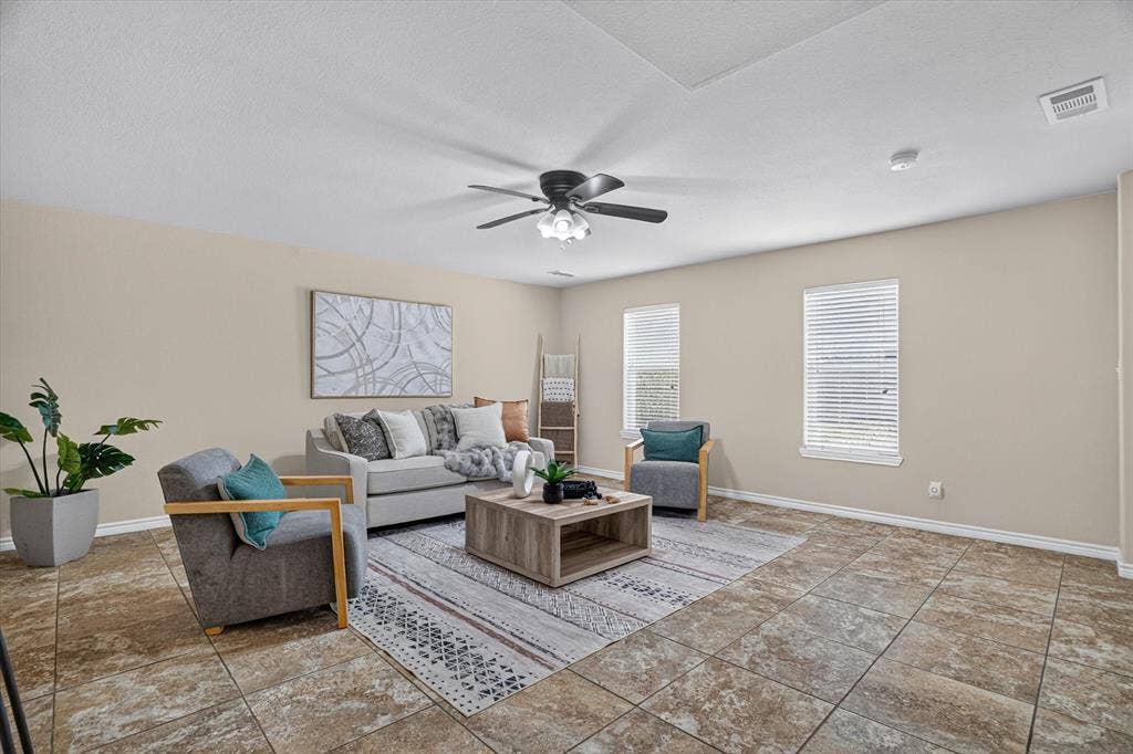 3813 N Eugene Court, Irving, TX 75062