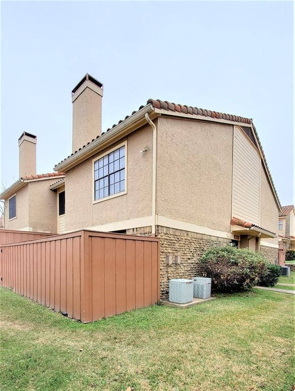 Property photo for 4233 Madera Road, #4, Irving, TX