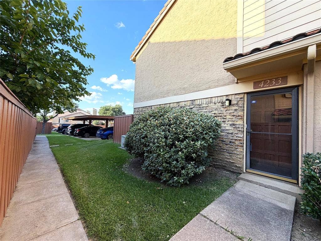 4233 Madera Road, #4, Irving, TX 75038