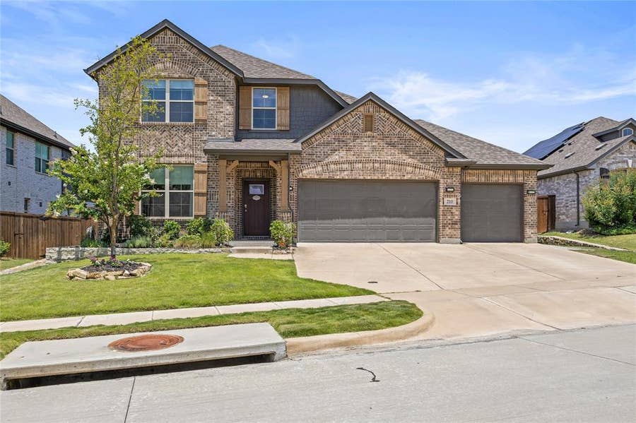 Property photo for 210 Highedge Drive, Fate, TX