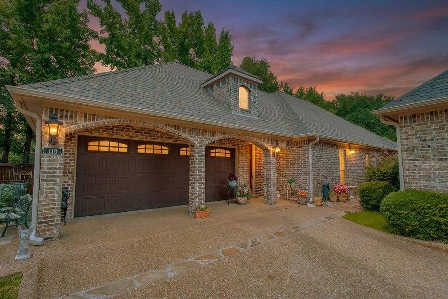 Property photo for 110 Timber Creek Court, Lindale, TX