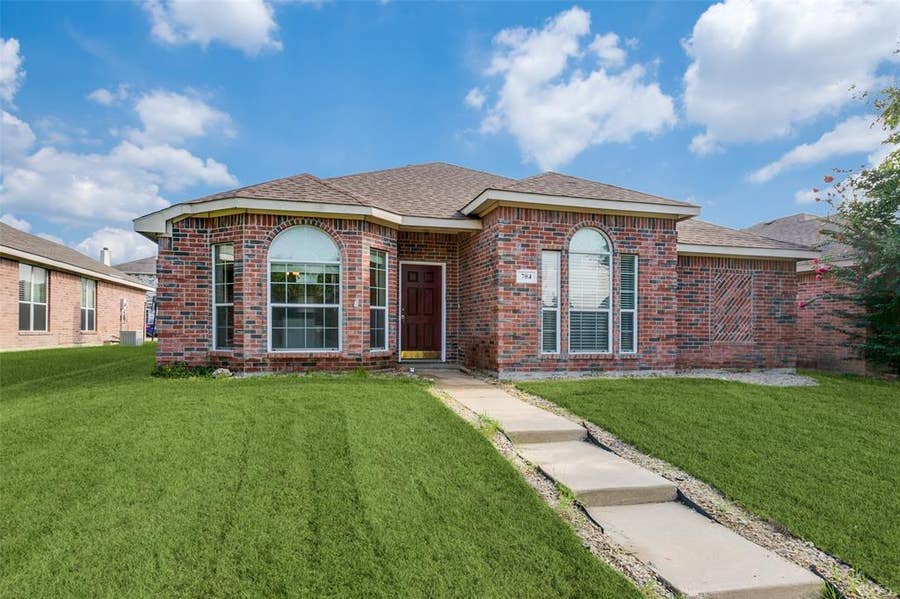 Property photo for 704 Fleming Street, Wylie, TX