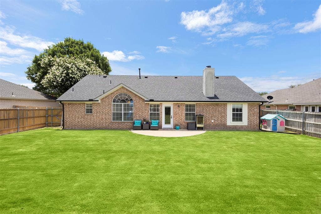 6213 Peach Tree Drive, Midlothian, TX 76065 6213 Peach Tree Drive, Midlothian, TX 76065