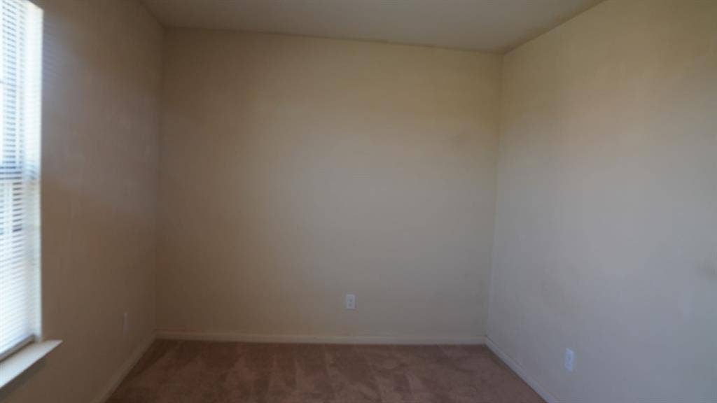 1321 Eagle Lake Drive, Azle, TX 76020 Image quality insufficient for description