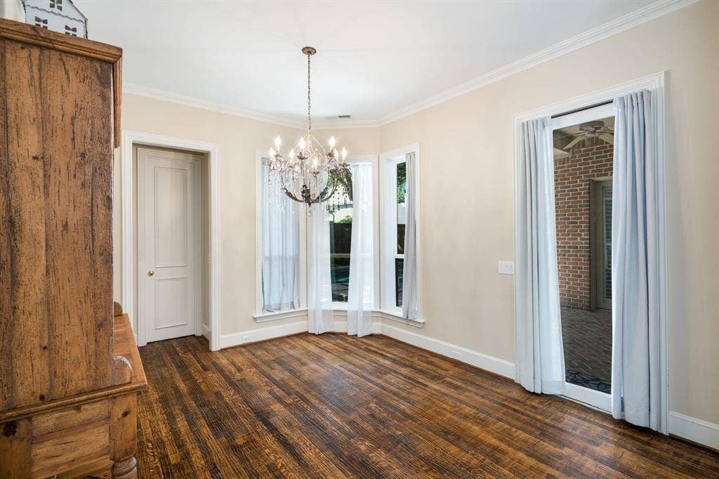 5008 Charles Place, Plano, TX 75093 5008 Charles Place, Plano, TX 75093