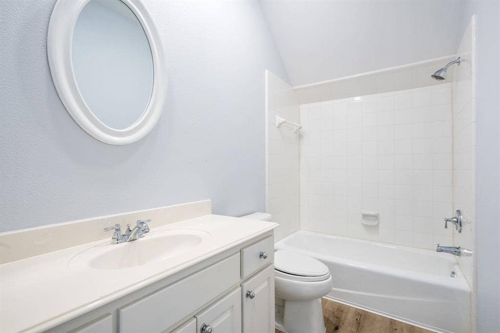 5008 Charles Place, Plano, TX 75093 5008 Charles Place, Plano, TX 75093