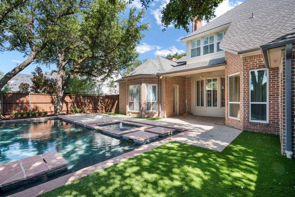 5008 Charles Place, Plano, TX 75093 5008 Charles Place, Plano, TX 75093