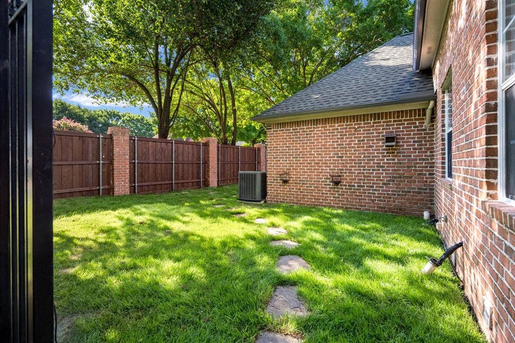 5008 Charles Place, Plano, TX 75093 5008 Charles Place, Plano, TX 75093