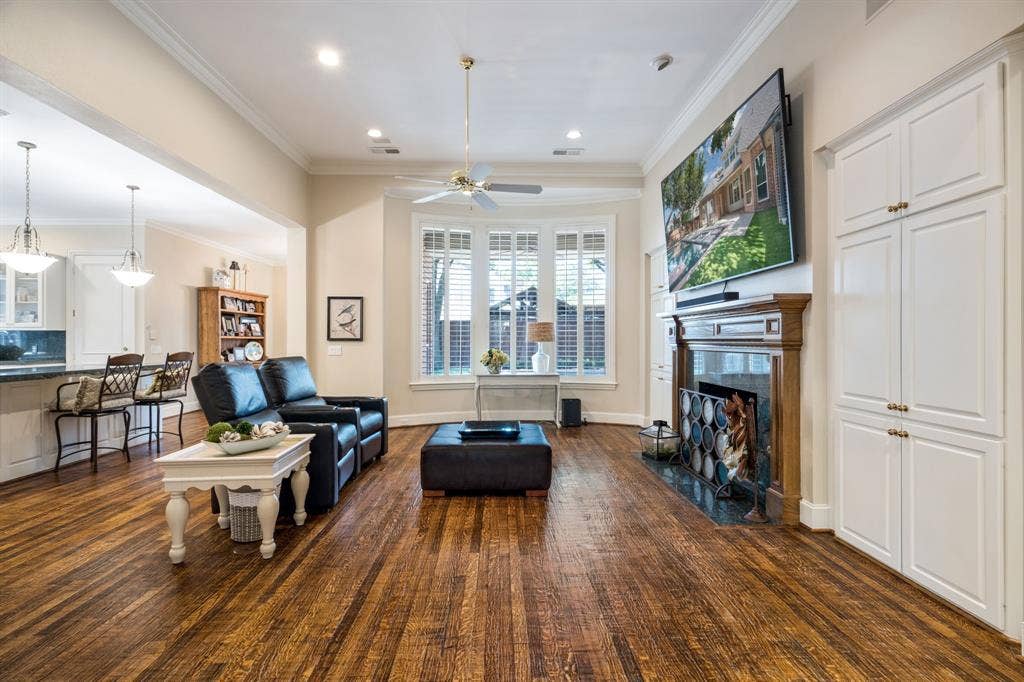 5008 Charles Place, Plano, TX 75093 5008 Charles Place, Plano, TX 75093