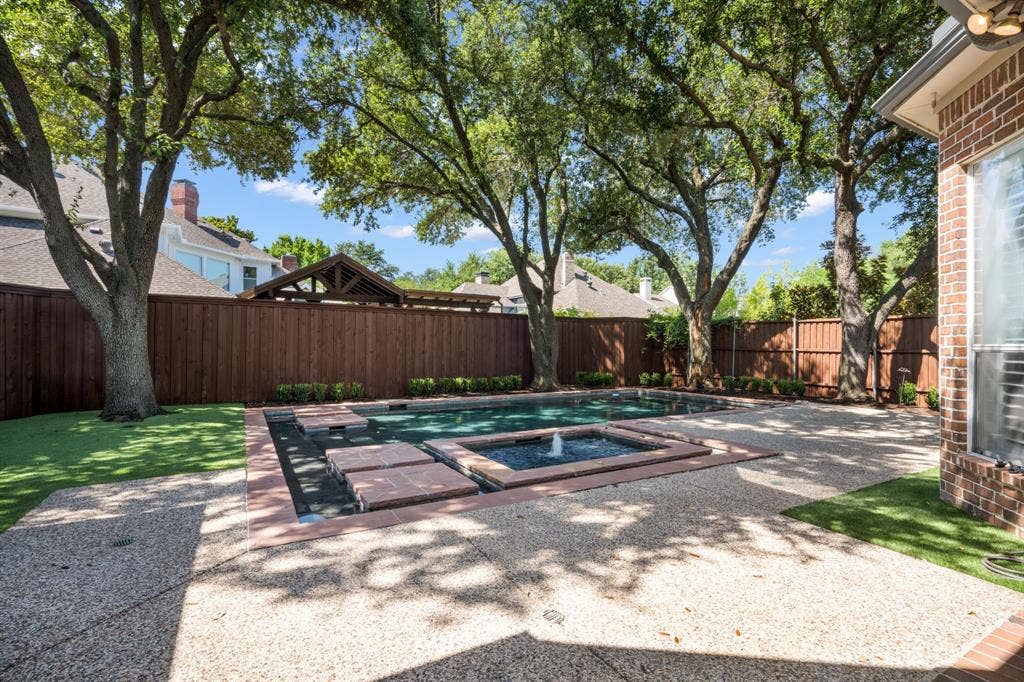 5008 Charles Place, Plano, TX 75093 5008 Charles Place, Plano, TX 75093