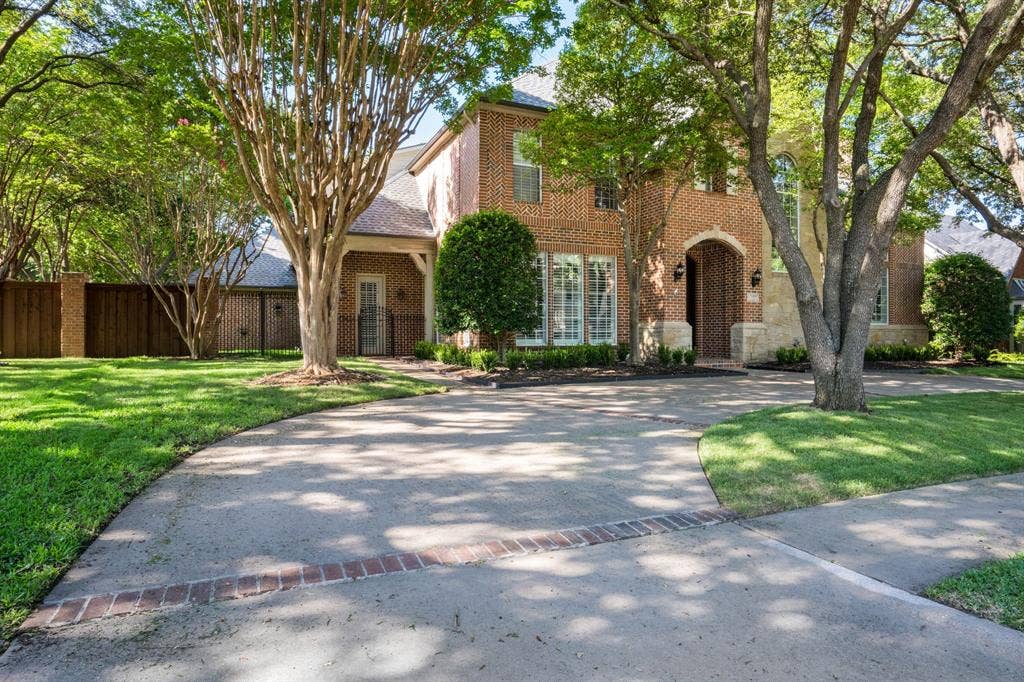 5008 Charles Place, Plano, TX 75093 5008 Charles Place, Plano, TX 75093
