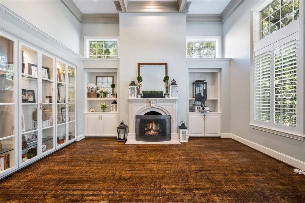 5008 Charles Place, Plano, TX 75093 5008 Charles Place, Plano, TX 75093