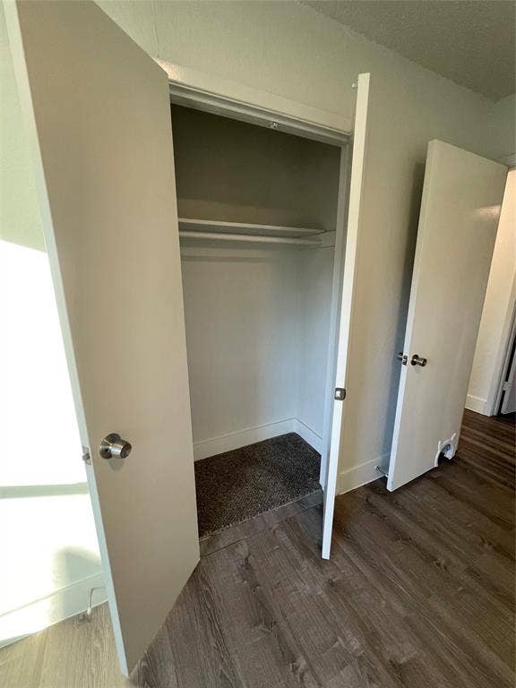 822 Johnnie Row, Seagoville, TX 75159 View of closet