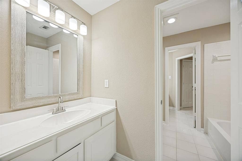 8009 Lynores Way, Plano, TX 75025