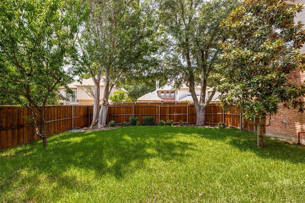 8009 Lynores Way, Plano, TX 75025