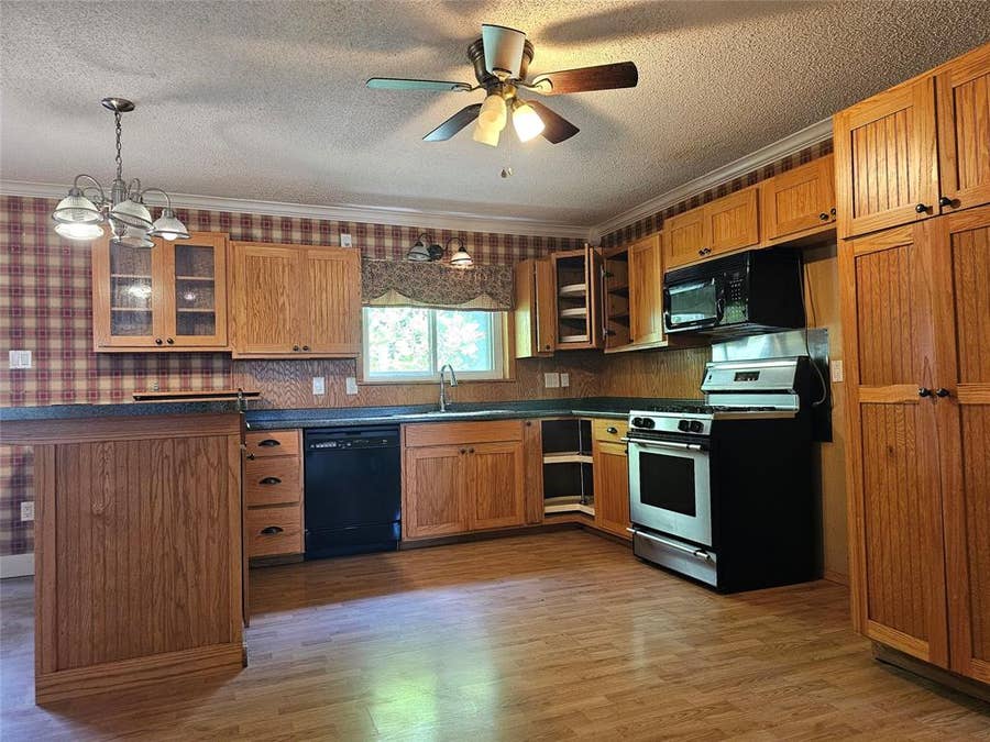 Property photo for 1630 Milrany Lane, Melissa, TX