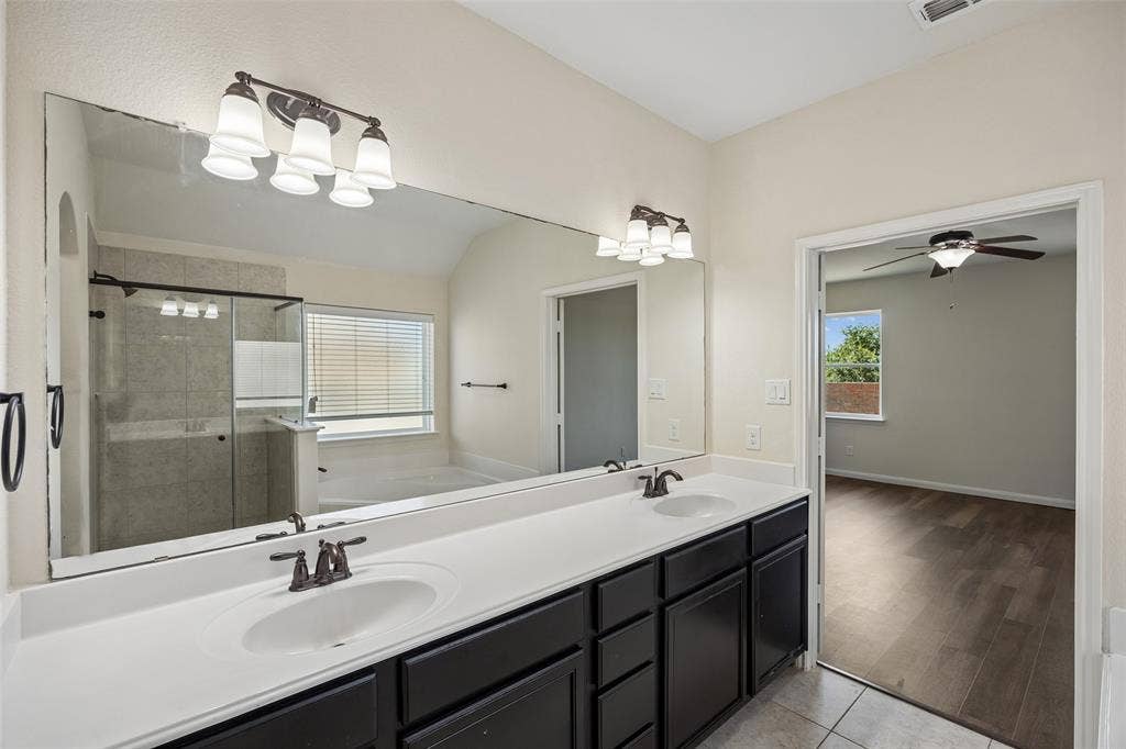 447 Lipizzan Lane, Celina, TX 75009 447 Lipizzan Lane, Celina, TX 75009