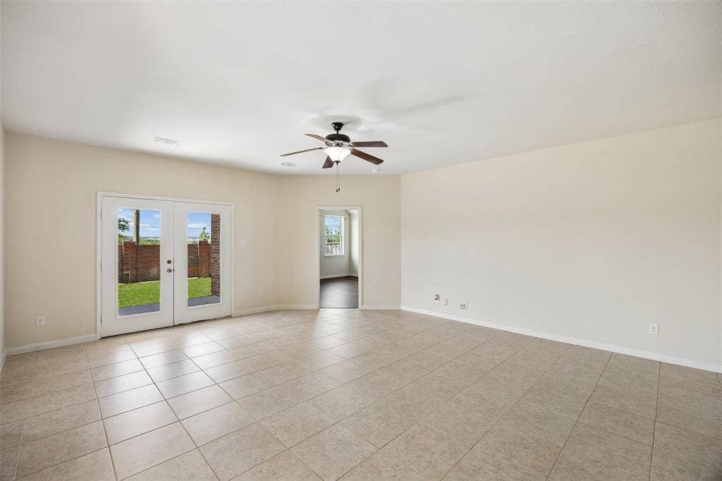 447 Lipizzan Lane, Celina, TX 75009 447 Lipizzan Lane, Celina, TX 75009