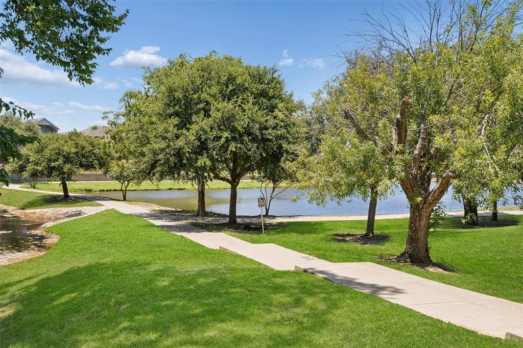 447 Lipizzan Lane, Celina, TX 75009 447 Lipizzan Lane, Celina, TX 75009