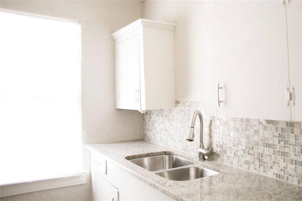 4107 Herschel Avenue, #12, Dallas, TX 75219 4107 Herschel Avenue, #12, Dallas, TX 75219