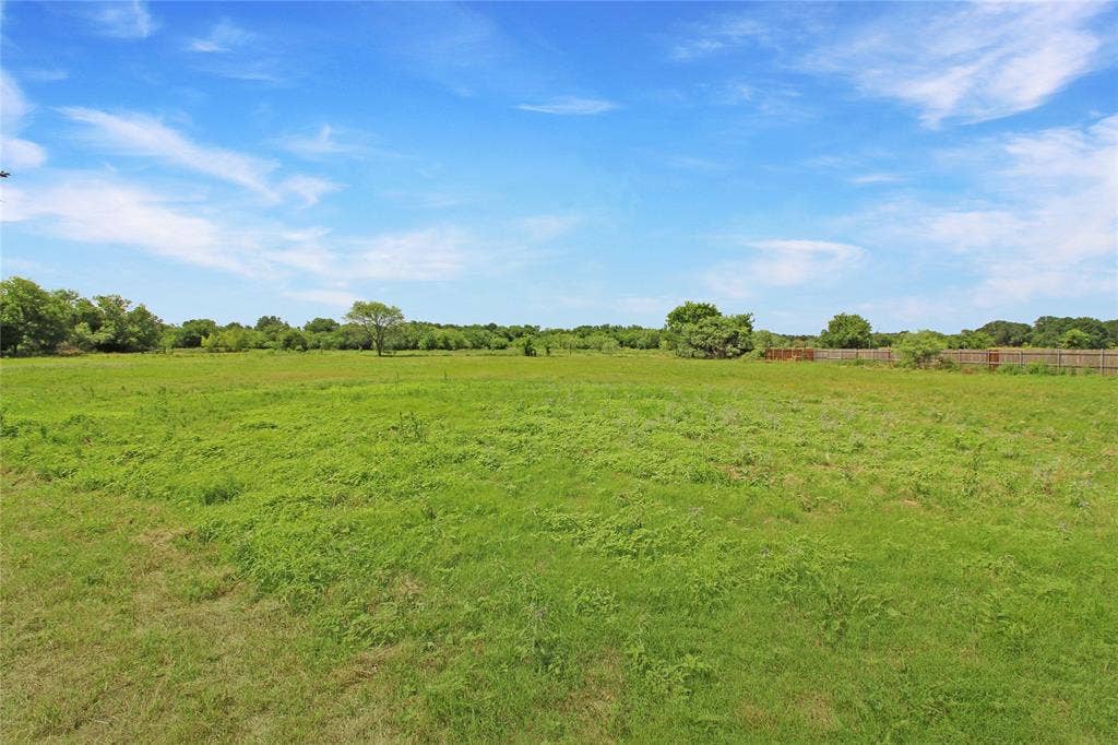 8769 S Fm 148, Scurry, TX 75158 8769 S Fm 148, Scurry, TX 75158