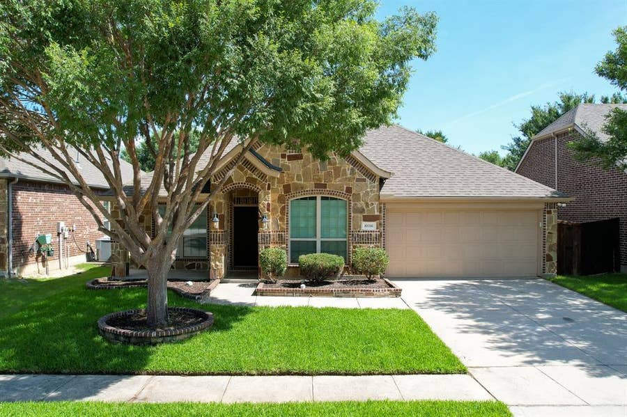 Property photo for 10316 Blackberry Street, McKinney, TX