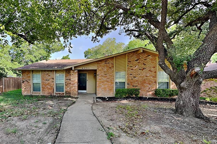 Property photo for 5901 Excalibur Drive, Garland, TX
