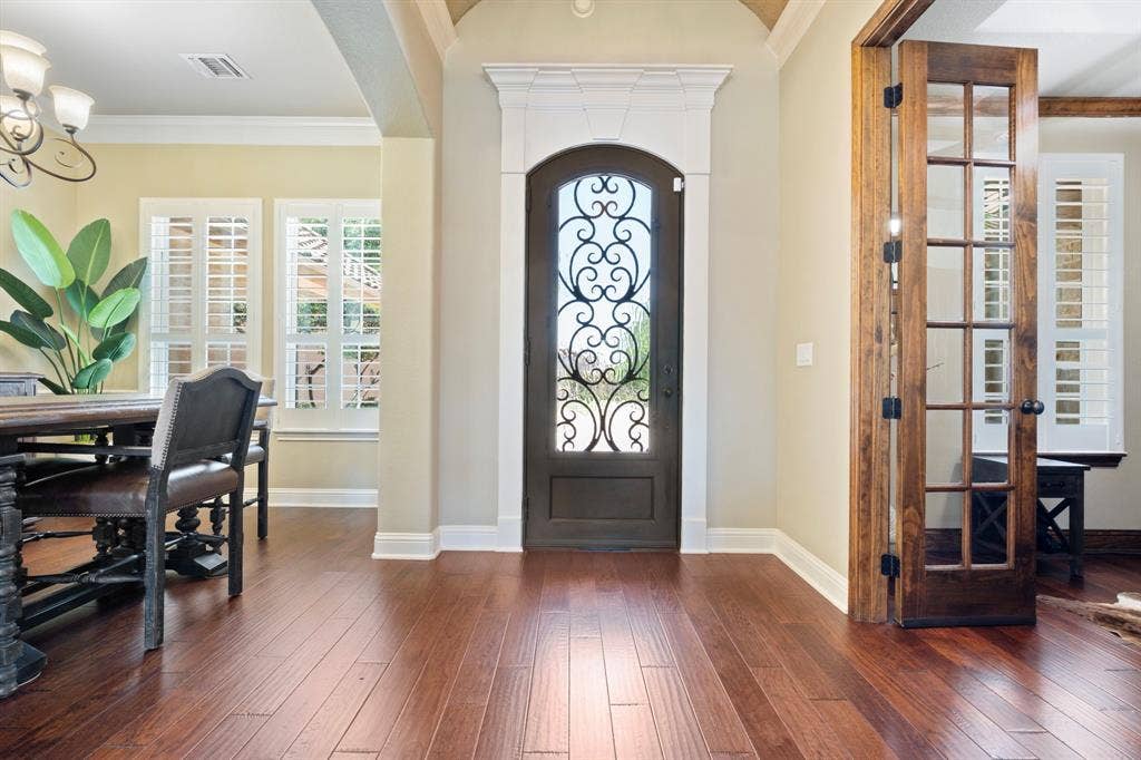 1104 Catalina Bay Boulevard, Granbury, TX 76048 1104 Catalina Bay Boulevard, Granbury, TX 76048