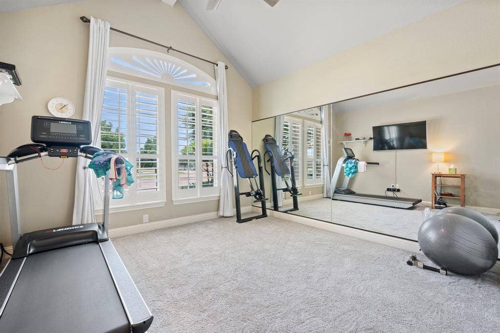 1104 Catalina Bay Boulevard, Granbury, TX 76048 1104 Catalina Bay Boulevard, Granbury, TX 76048
