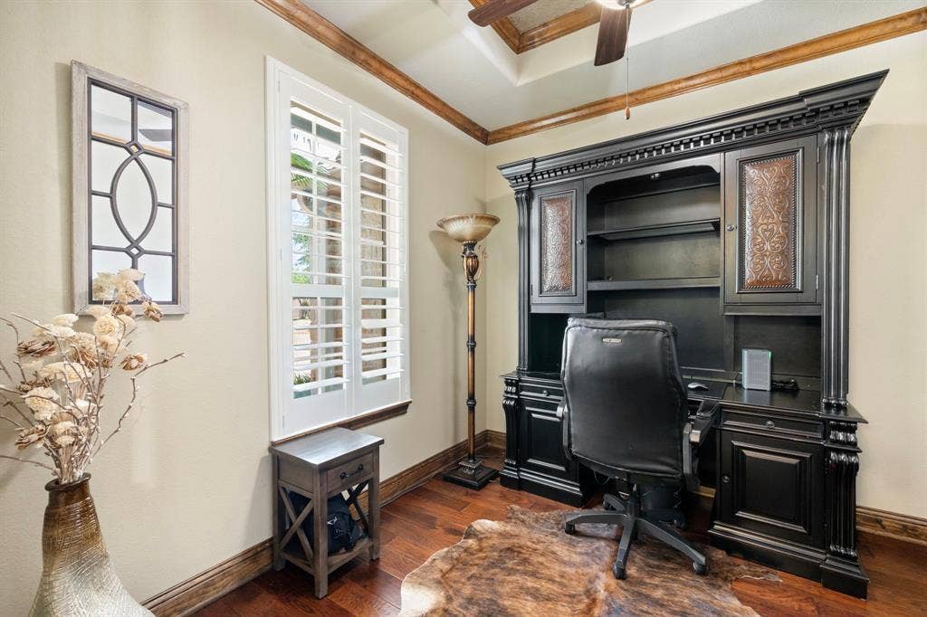 1104 Catalina Bay Boulevard, Granbury, TX 76048 1104 Catalina Bay Boulevard, Granbury, TX 76048