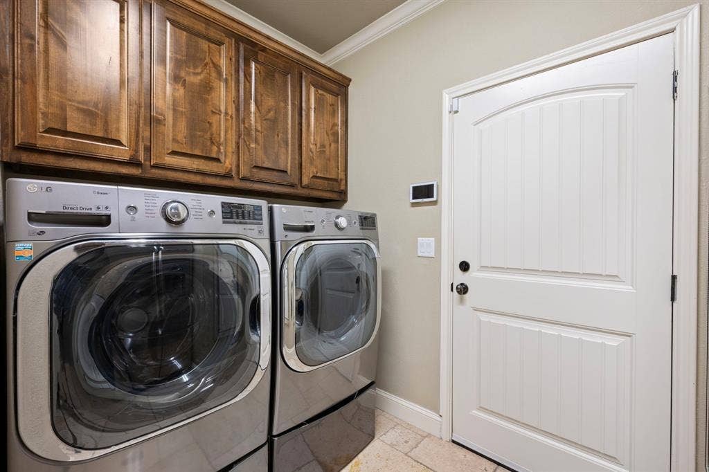 1104 Catalina Bay Boulevard, Granbury, TX 76048 1104 Catalina Bay Boulevard, Granbury, TX 76048