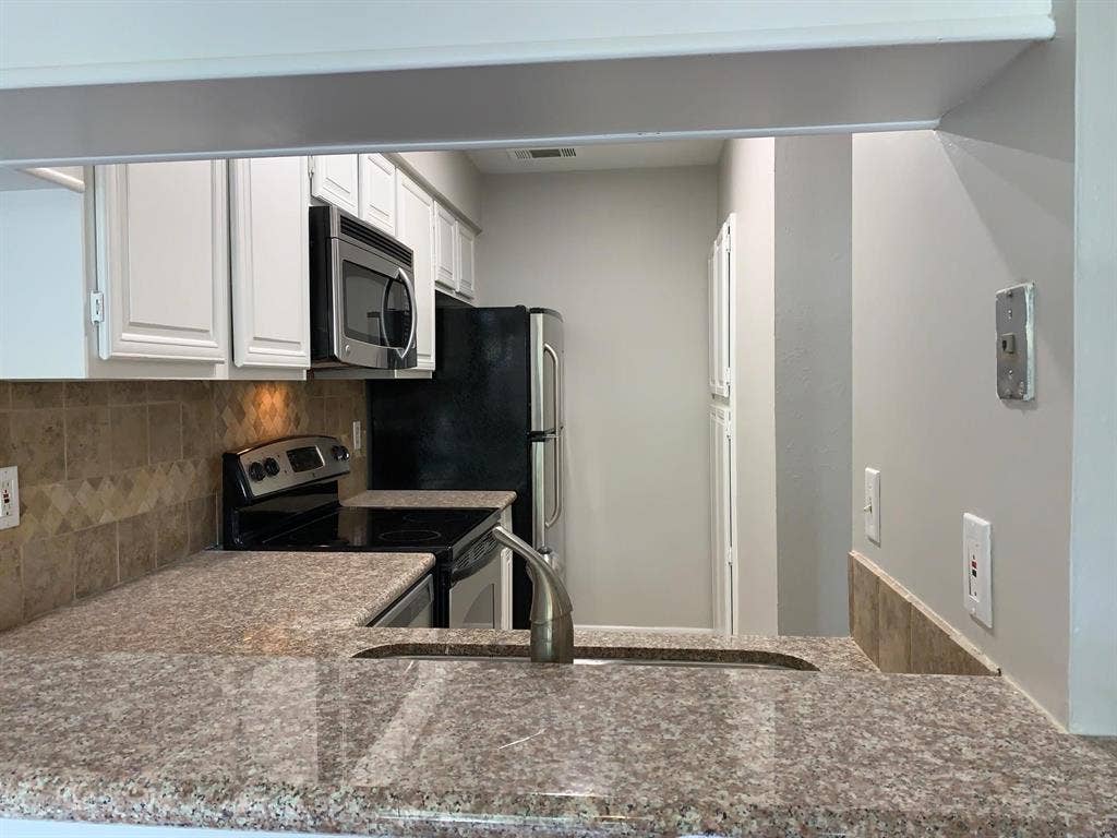5740 Martel Avenue, #A12, Dallas, TX 75206 5740 Martel Avenue, #A12, Dallas, TX 75206