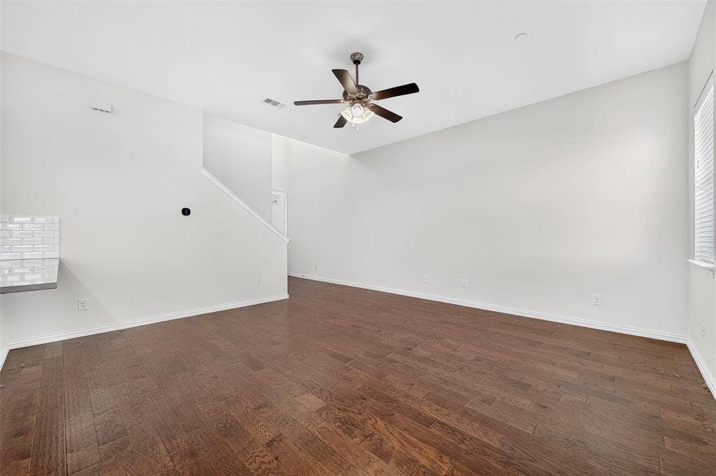 4354 Hebron Street, Irving, TX 75061