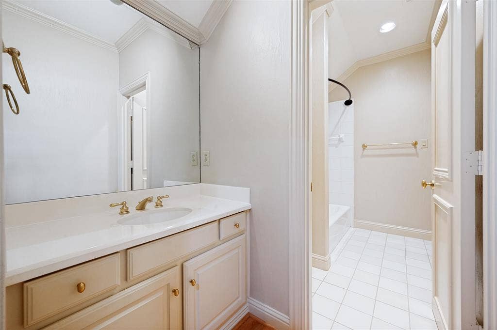 3448 Granada Avenue, University Park, TX 75205 3448 Granada Avenue, University Park, TX 75205