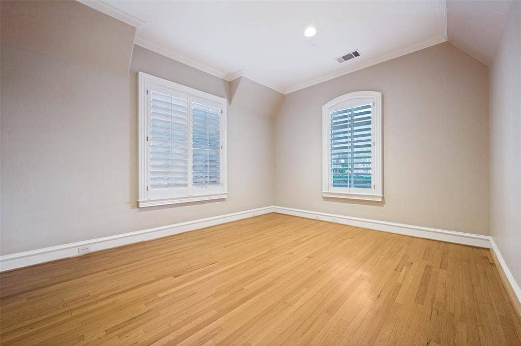 3448 Granada Avenue, University Park, TX 75205 3448 Granada Avenue, University Park, TX 75205