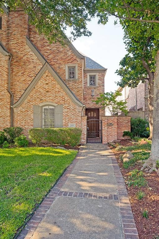 3448 Granada Avenue, University Park, TX 75205 3448 Granada Avenue, University Park, TX 75205