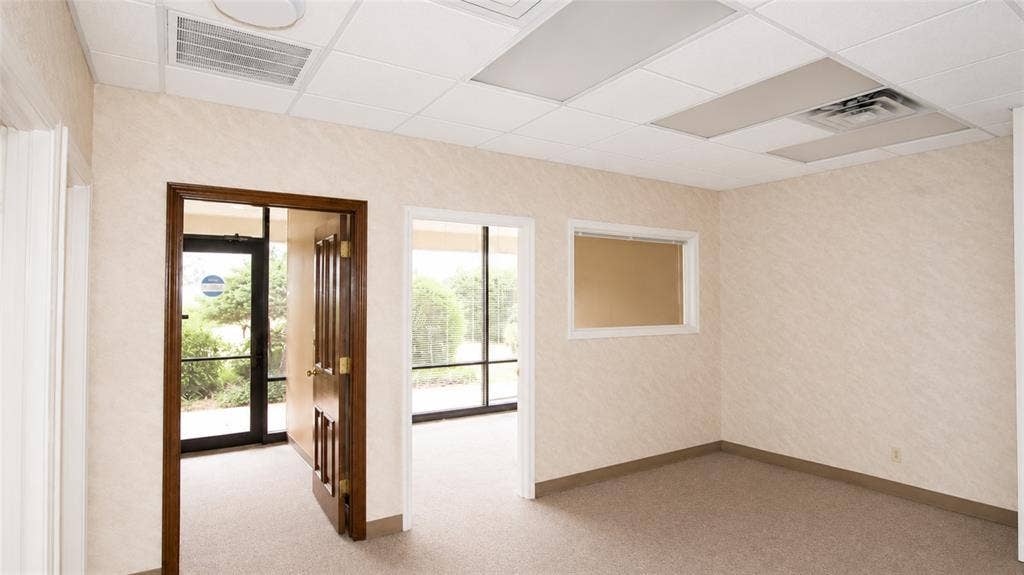4821 Saturn Road, Garland, TX 75041 4821 Saturn Road, Garland, TX 75041