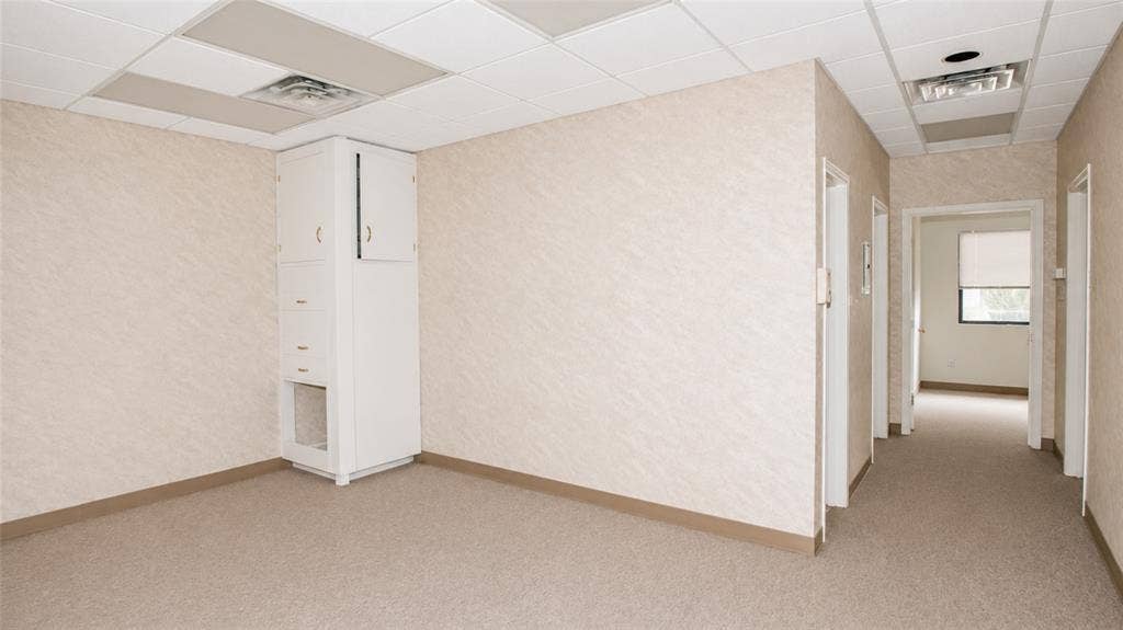 4821 Saturn Road, Garland, TX 75041 4821 Saturn Road, Garland, TX 75041