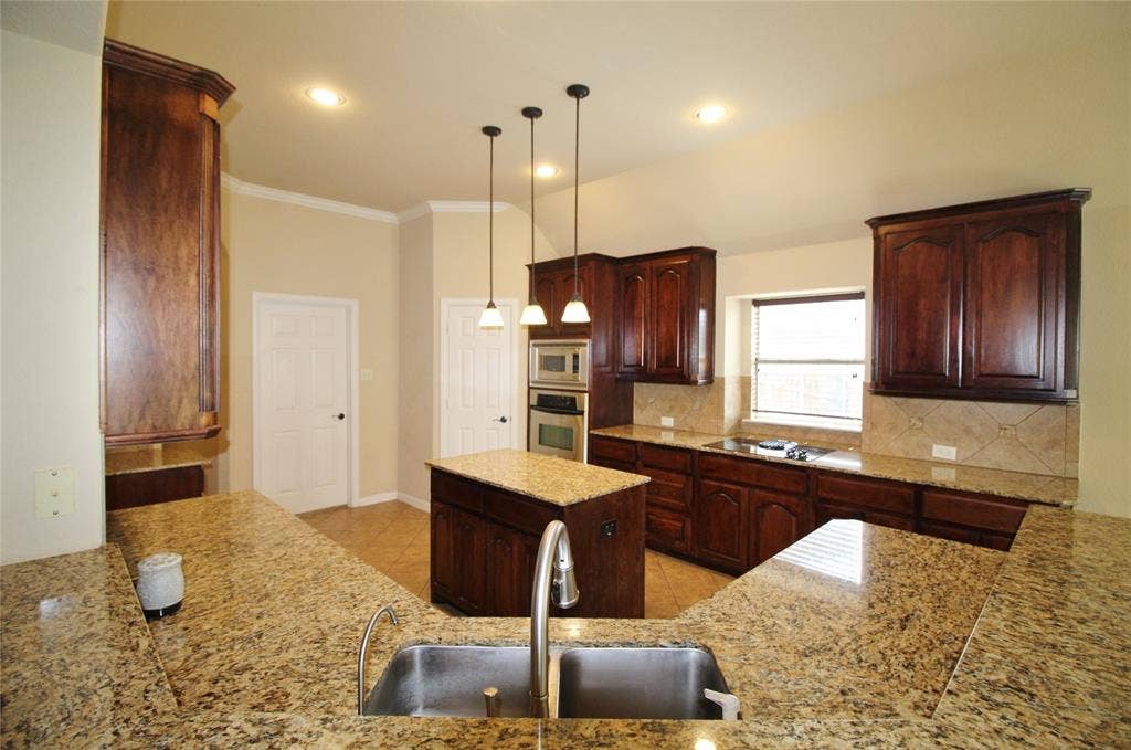 2610 Tall Meadows Drive, Midlothian, TX 76065 2610 Tall Meadows Drive, Midlothian, TX 76065