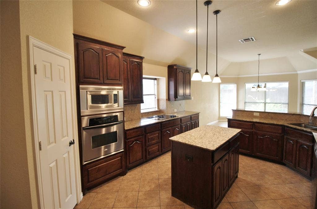 2610 Tall Meadows Drive, Midlothian, TX 76065 2610 Tall Meadows Drive, Midlothian, TX 76065