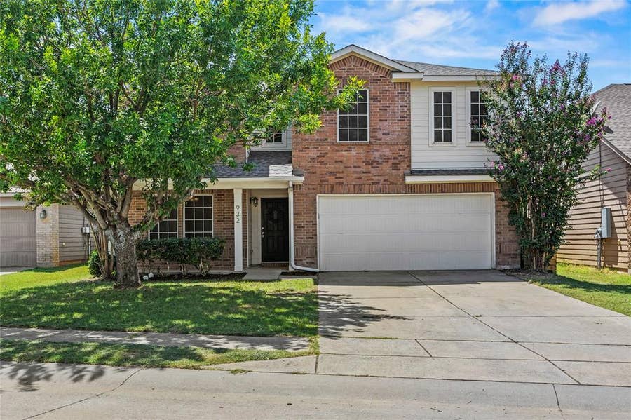 Property photo for 932 Cottonwood Trail, Anna, TX