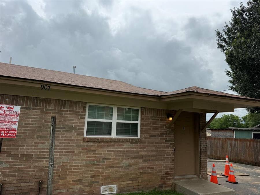 Property photo for 907 S Mesquite Street, #907A, Arlington, TX