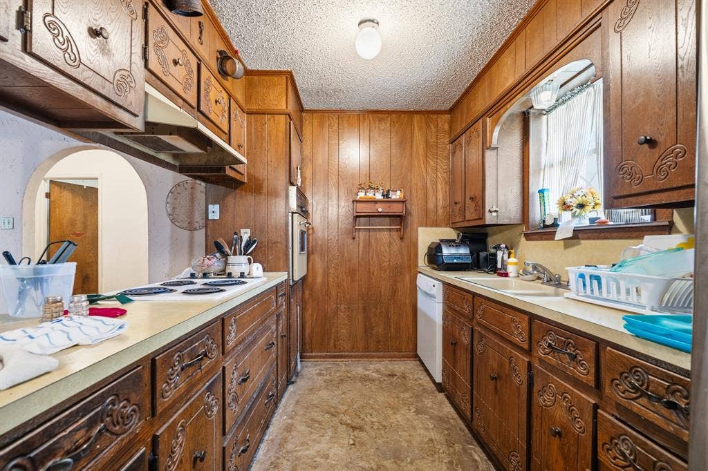 195 Amy Joy Drive, China Spring, TX 76633 195 Amy Joy Drive, China Spring, TX 76633