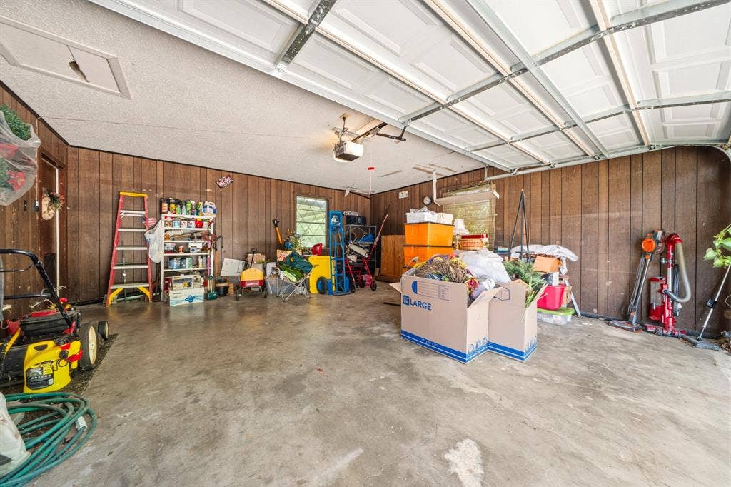195 Amy Joy Drive, China Spring, TX 76633 195 Amy Joy Drive, China Spring, TX 76633