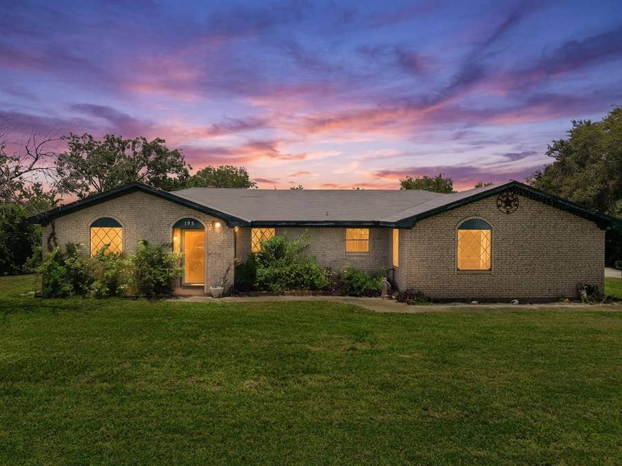 Property photo for 195 Amy Joy Drive, China Spring, TX