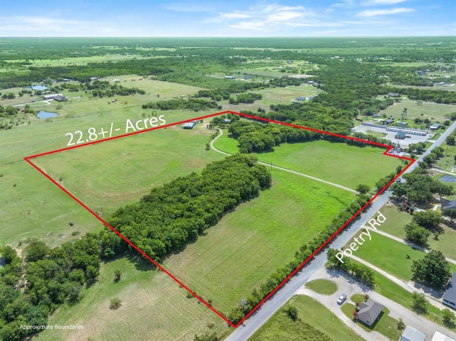 Property photo for 567 Poetry Road, Royse City, TX